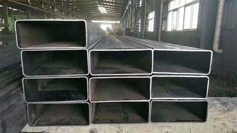 無縫方距管